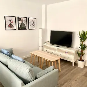 nuevo-apartamento-conil-wifi-y-aire-ac-solo-parejas-o-familias.es-andalucia.com/
